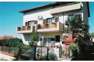 Croaţia Privát Brodarica, Exteriorul